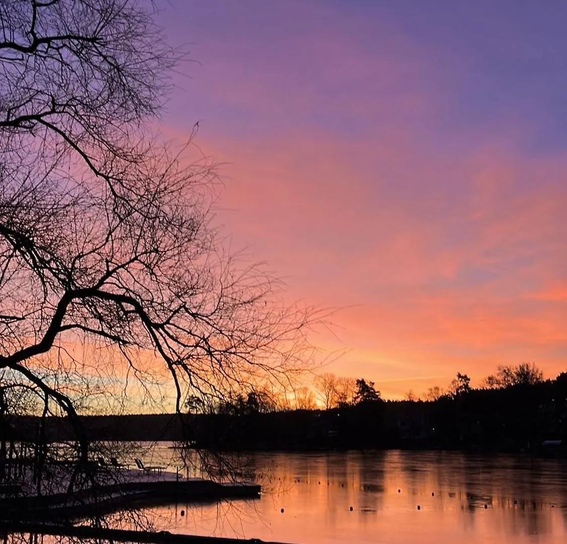 Eagles Nest, A Guest Suite By The Lake Stockholm Privat bolig